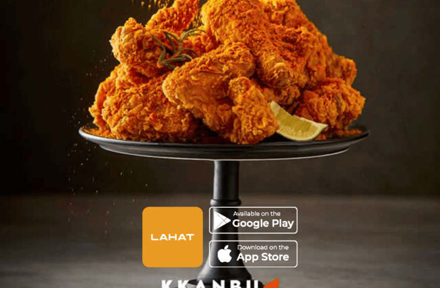 LAHAT Foods has a variety of food choices, like this fried chicken, to let you experience genuine Korean cuisine