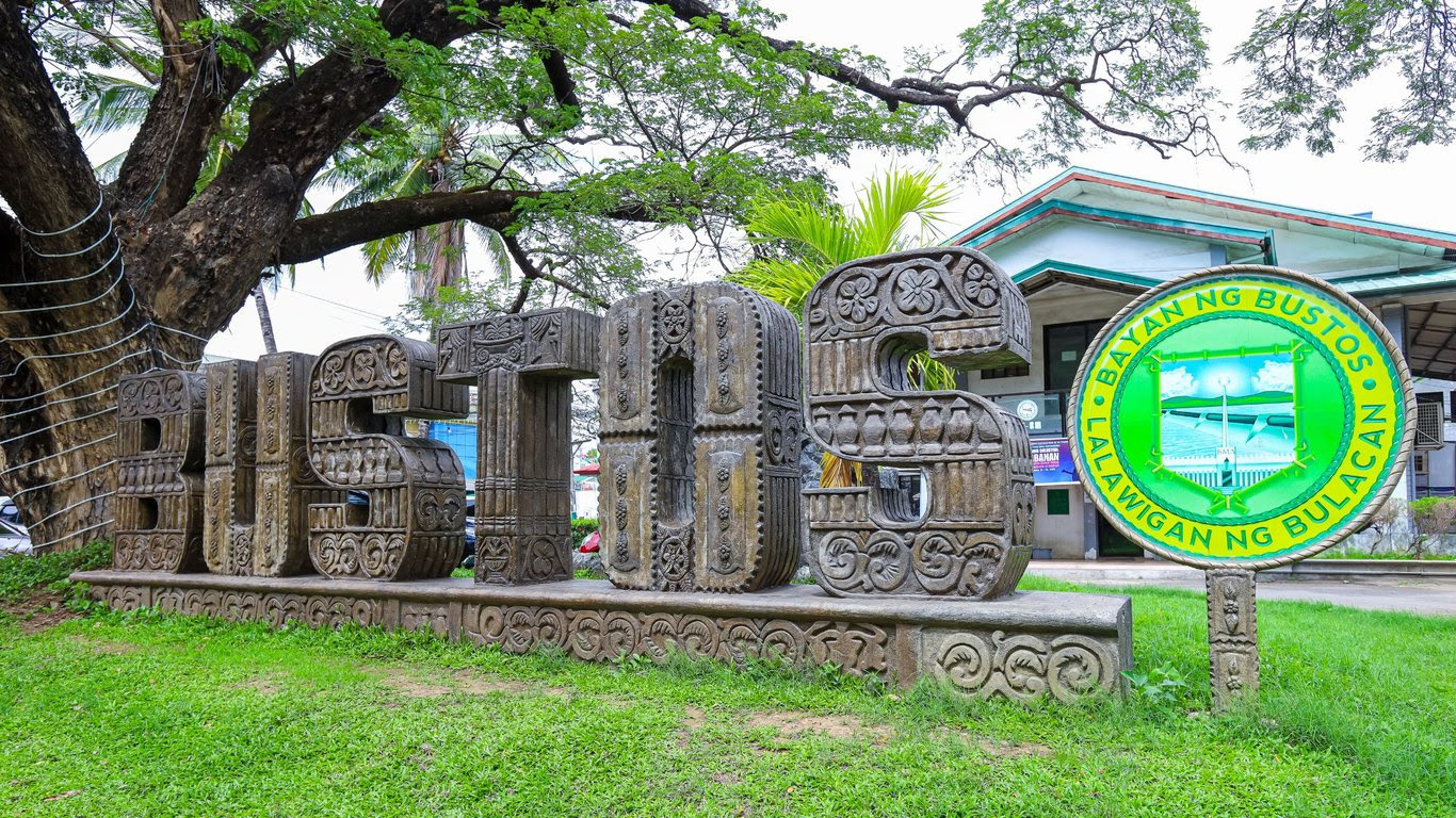 Marker for the Bustos Heritage Park in Bulacan