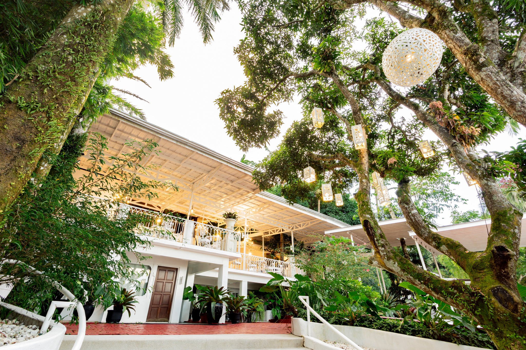 Bag of Beans is one of the top rainy season rendezvous points you can visit while exploring cafés, scenic hideaways near Metro Manila