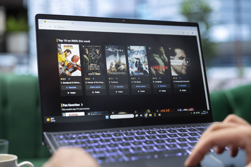 Streaming platform from a laptop